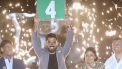 La festa, gli ex del Sassuolo, le bandiere, le coreografie: e anche un murales per Magnanelli