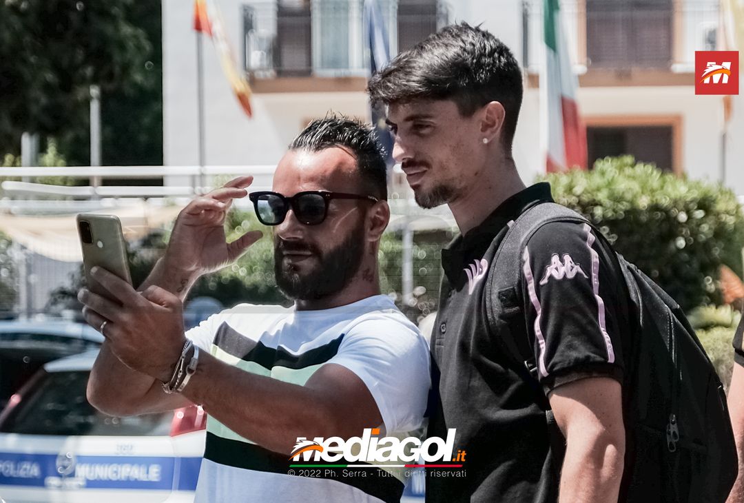 FOTO Torino-Palermo, rosanero in partenza dall’hotel (Gallery) - immagine 13