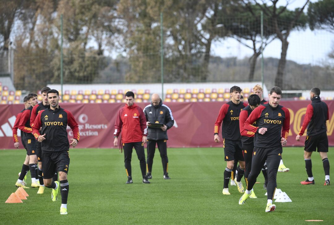 Roma, l’allenamento a due giorni dal derby di Coppa Italia – FOTOGALLERY- immagine 1