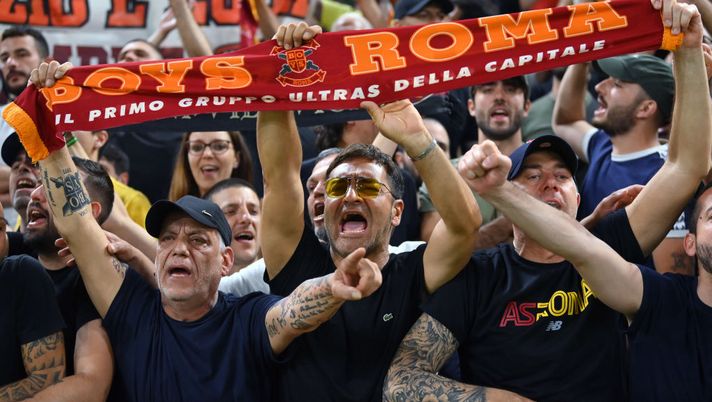 TIRANA, ALBANIA - MAY 25: AS Roma fans show their support prior to the UEFA Conference League final match between AS Roma and Feyenoord at Arena Kombetare on May 25, 2022 in Tirana, Albania. (Photo by Justin Setterfield/Getty Images) FESTA ROMA