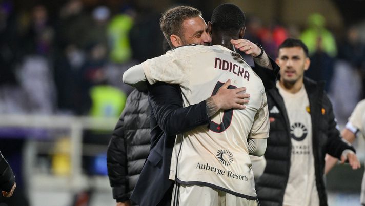 Llorente salva la Roma al 95′. De Rossi sorride: “Provato in allenamento…” - immagine 1