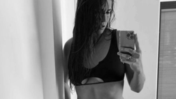 Carolina, fisico strepitoso. Lady Cassano lascia a bocca aperta con un selfie hot