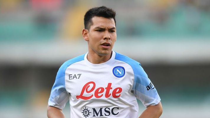 VERONA, ITALY - AUGUST 15: Hirving Lozano of SSC Napoli looks on during the Serie A match between Hellas Verona and SSC Napoli at Stadio Marcantonio Bentegodi on August 15, 2022 in Verona, italy. (Photo by Alessandro Sabattini/Getty Images) NEWS – Come sta Lozano! Singo, Faraoni, Zapata, Strefezza, Milenkovic, Di Maria… - immagine 1