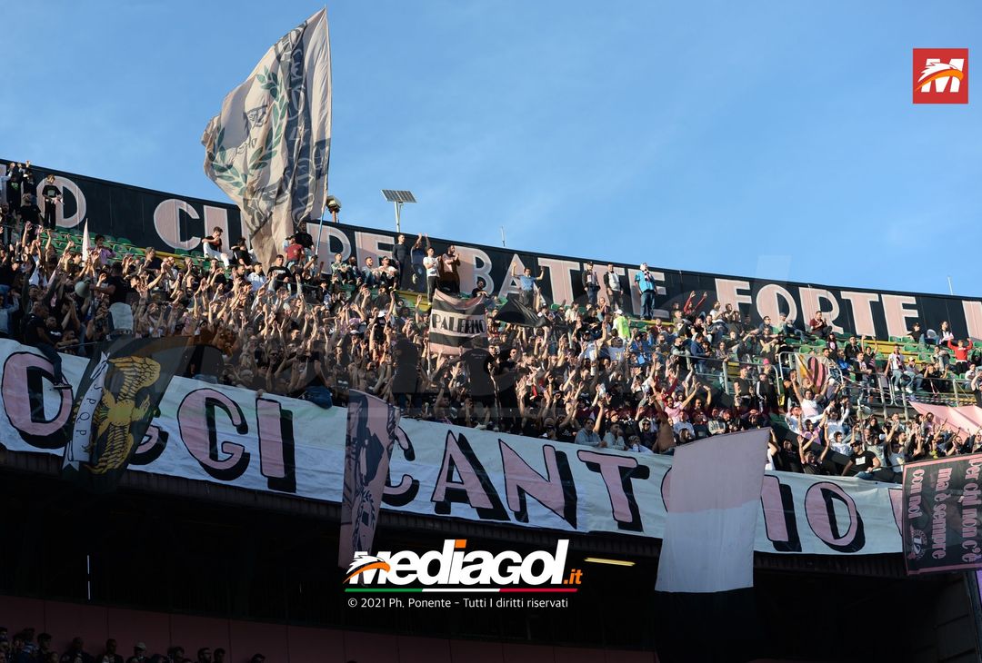 FOTO, i tifosi allo stadio per Palermo – Potenza 2-0 (Gallery) - immagine 36