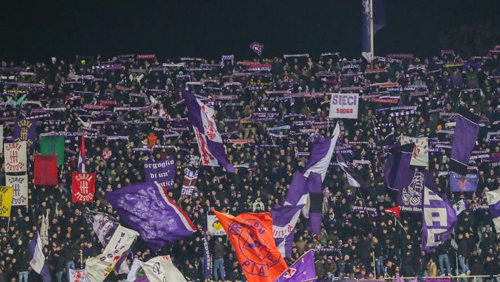 Lutto al braccio, coreografia e sold out: il Franchi si riempie per Joe Barone - immagine 1