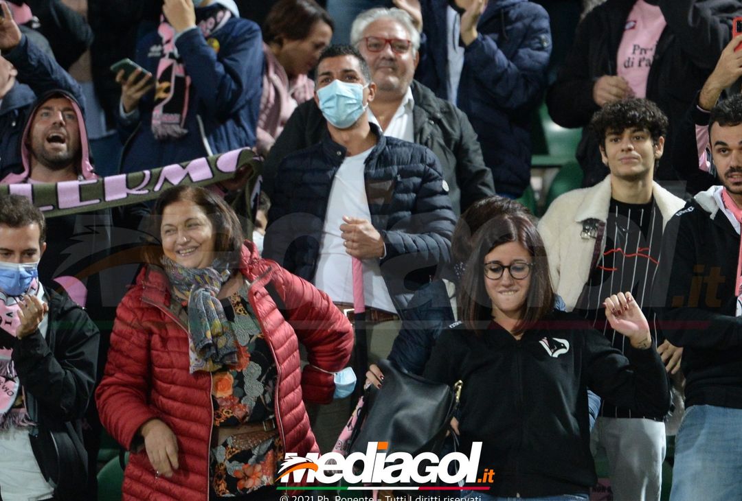 FOTO, i tifosi allo stadio per Palermo – Virtus Villafranca 1-0 (Gallery) - immagine 9