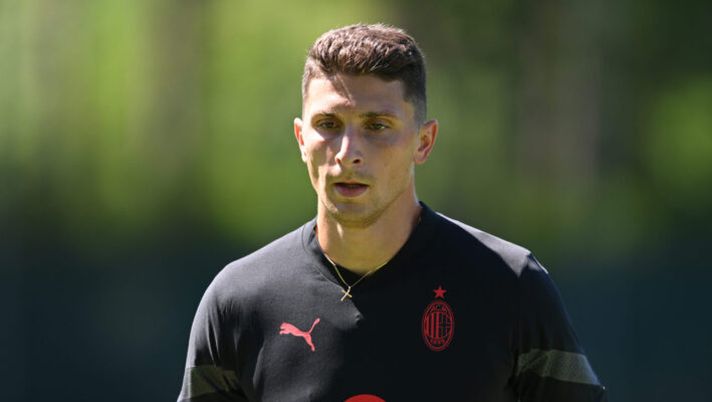 Milan, continua il calvario di Caldara: si è operato e rimarrà fuori a lungo, i tempi - immagine 1