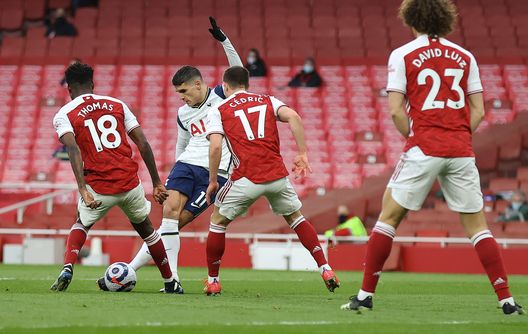 Il gol di Erik Lamela in rabona nel derby di Londra contro l'Arsenal Il gol di Erik Lamela in rabona nel derby di Londra contro l'Arsenal