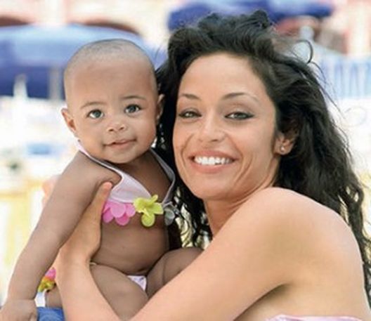  Pia e Raffaella Fico (fonte foto: www.topnotizie.it) 