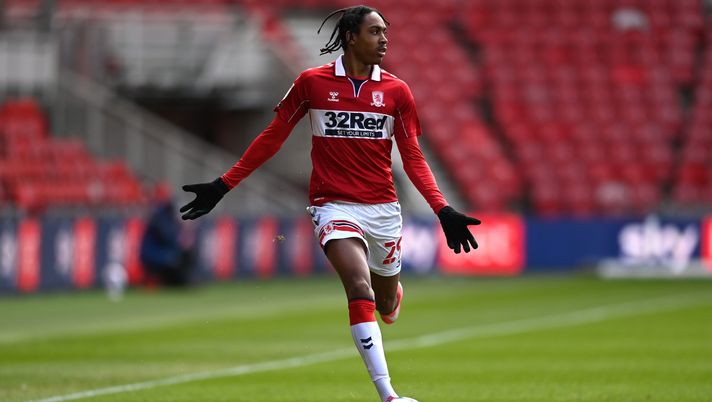 MIDDLESBROUGH, ENGLAND - APRIL 05: Djed Spence of Middlesbrough in action during the Sky Bet Championship match between Middlesbrough and Watford at Riverside Stadium on April 05, 2021 in Middlesbrough, England. Sporting stadiums around the UK remain under strict restrictions due to the Coronavirus Pandemic as Government social distancing laws prohibit fans inside venues resulting in games being played behind closed doors. (Photo by Stu Forster/Getty Images) MIDDLESBROUGH, ENGLAND - APRIL 05: Djed Spence of Middlesbrough in action during the Sky Bet Championship match between Middlesbrough and Watford at Riverside Stadium on April 05, 2021 in Middlesbrough, England. Sporting stadiums around the UK remain under strict restrictions due to the Coronavirus Pandemic as Government social distancing laws prohibit fans inside venues resulting in games being played behind closed doors. (Photo by Stu Forster/Getty Images)