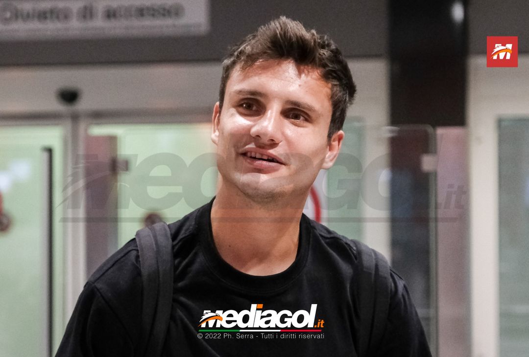 FOTO PALERMO, l’arrivo di Mateju all’aeroporto ‘Falcone e Borsellino’ (Gallery) - immagine 7