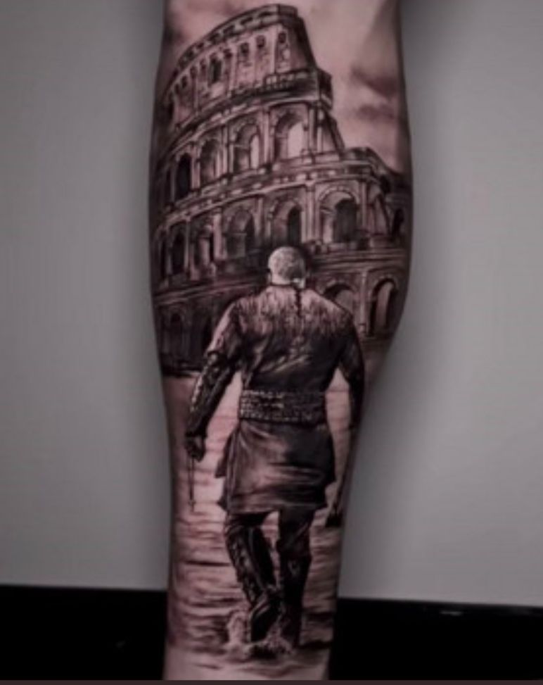 Derby ormai andato, ma è sempre Ibanez: fra magliette e tattoo…- immagine 2