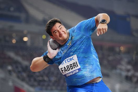  DOHA, QATAR - OCTOBER 03: Leonardo Fabbri of Italy competes in the Men's Shot Put qualification during day seven of 17th IAAF World Athletics Championships Doha 2019 at Khalifa International Stadium on October 03, 2019 in Doha, Qatar. (Photo by Matthias Hangst/Getty Images) 