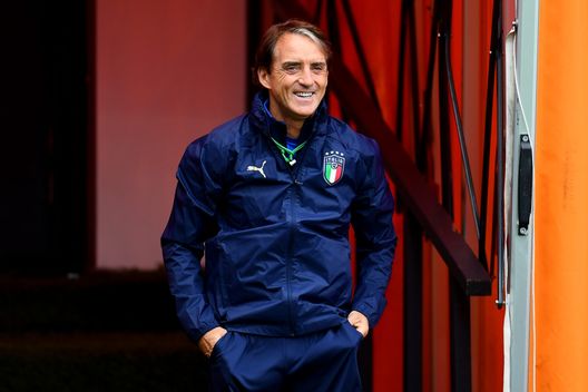 LONDON, ENGLAND - JULY 05: Roberto Mancini, Head Coach of Italy reacts during the Italy Training Session ahead of the Euro 2020 Semi-Final match between Italy and Spain at The Hive Transfer Training Centre on July 05, 2021 in London, England. (Photo by Claudio Villa/Getty Images) LONDON, ENGLAND - JULY 05: Roberto Mancini, Head Coach of Italy reacts during the Italy Training Session ahead of the Euro 2020 Semi-Final match between Italy and Spain at The Hive Transfer Training Centre on July 05, 2021 in London, England. (Photo by Claudio Villa/Getty Images)