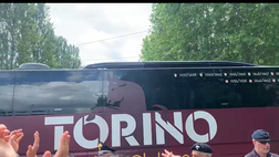 Video – Torino-Napoli: l’arrivo del pullman granata allo stadio