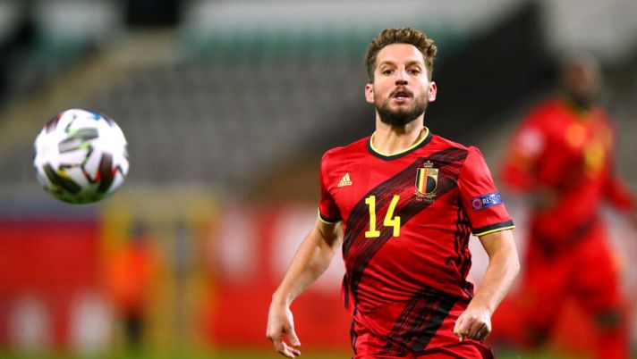 HEVERLEE, BELGIUM - NOVEMBER 15: Dries Mertens of Belgium in action during the UEFA Nations League group stage match between Belgium and England at King Power at Den Dreef Stadion on November 15, 2020 in Heverlee, Belgium. Football Stadiums around Europe remain empty due to the Coronavirus Pandemic as Government social distancing laws prohibit fans inside venues resulting in fixtures being played behind closed doors. (Photo by Dean Mouhtaropoulos/Getty Images) BREAKING – Novità per Mertens: cosa filtra dopo lo stop, pronti i controlli alla spalla - immagine 1