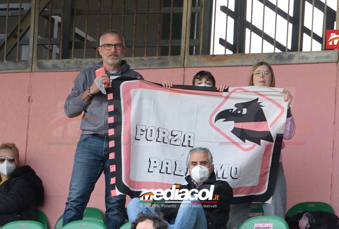FOTO, i tifosi allo stadio per Palermo – Fidelis Andria 1-1 (Gallery) - immagine 32