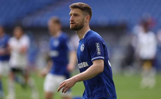  GELSENKIRCHEN, GERMANY - MAY 15: Shkodran Mustafi of Schalke looks on during the Bundesliga match between FC Schalke 04 and Eintracht Frankfurt at Veltins-Arena on May 15, 2021 in Gelsenkirchen, Germany. Sporting stadiums around Germany remain under strict restrictions due to the Coronavirus Pandemic as Government social distancing laws prohibit fans inside venues resulting in games being played behind closed doors. (Photo by Lars Baron/Getty Images) 