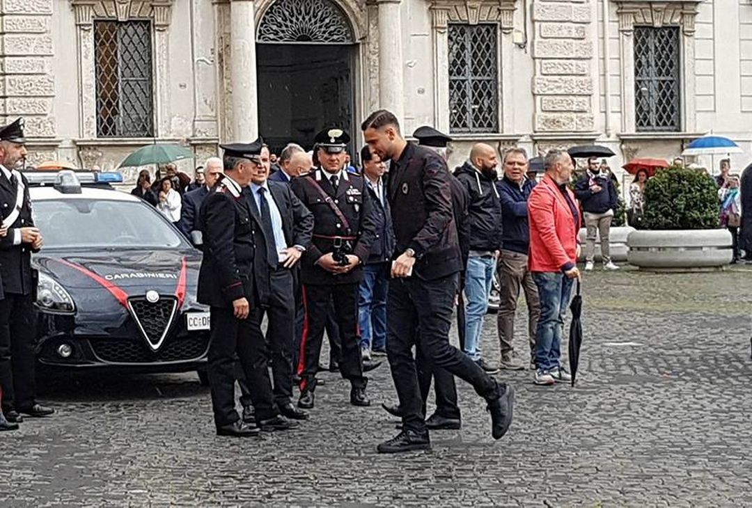 GALLERY PM – Coppa Italia, ecco l’arrivo del Milan al Quirinale - immagine 8