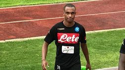 Leandrinho pazzo di Napoli, festeggia con la madre sul lungomare: “Buon compleanno” |FOTO