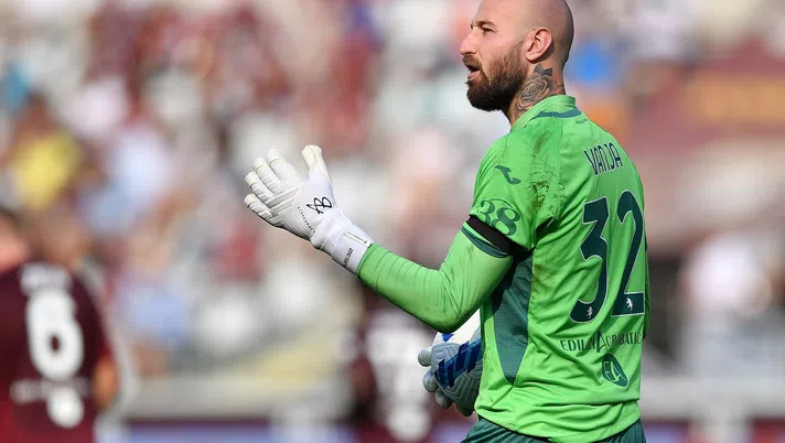 TURIN, ITALY - SEPTEMBER 12:  Vanja Milinkovic-Savic of Torino FC issues instructions during the Serie A match between Torino FC and US Salernitana at Stadio Olimpico di Torino on September 12, 2021 in Turin, Italy.  (Photo by Valerio Pennicino/Getty Images)
