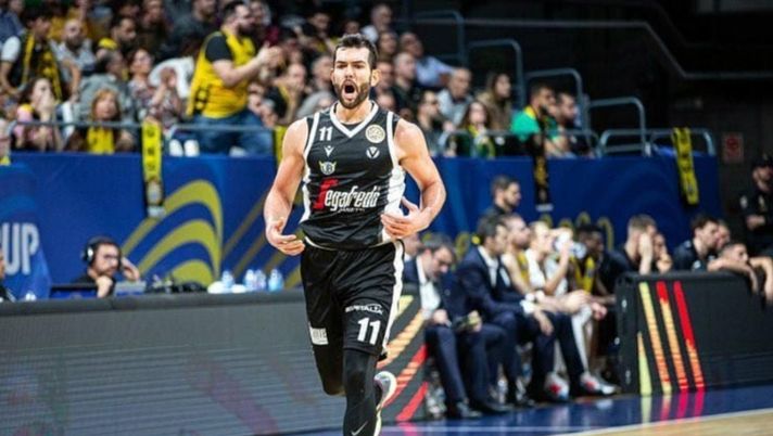 Virtus Bologna, Giampaolo Ricci lamenta il fatto che il basket passi così marcatamente in secondo piano rispetto al calcio 
