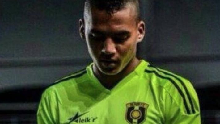 Colombia: gli sparano per lo smartphone, giocatore rischia la paralisi 