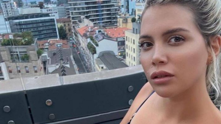 Wanda Nara in cucina: la moglie di Maurito “Specialista della schiuma, cappuccino numero 1” Wanda Nara in cucina: la moglie di Maurito “Specialista della schiuma, cappuccino numero 1” - immagine 1