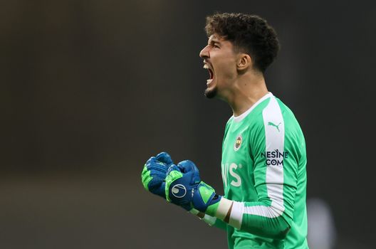 bayindir (Photo by Alex Grimm/Getty Images) Dalla Turchia – Non solo Kim, il Napoli tratta col Fenerbahce il portiere Bayindir- immagine 2