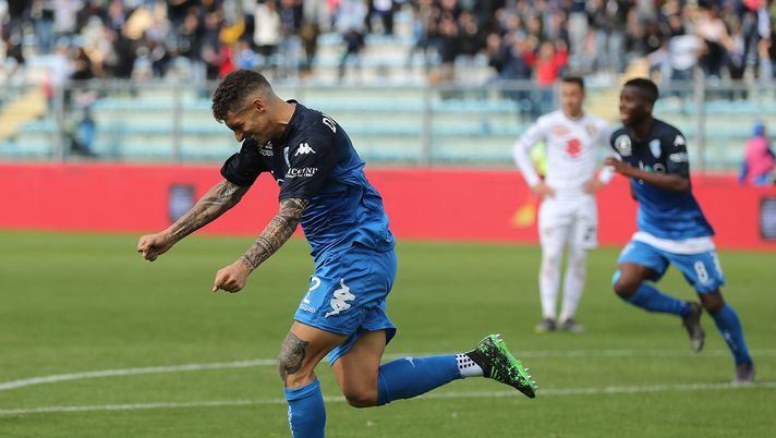 Empoli, Di Lorenzo: “Ho fatto una promessa alla mia ragazza, se dovessi trasferirmi al Napoli…” Empoli, Di Lorenzo: “Ho fatto una promessa alla mia ragazza, se dovessi trasferirmi al Napoli…”