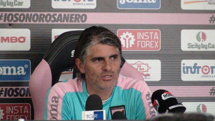 Il tecnico Diego Lopez in conferenza stampa in vista della sfida contro l'Udinese  Il tecnico Diego Lopez in conferenza stampa in vista della sfida contro l'Udinese