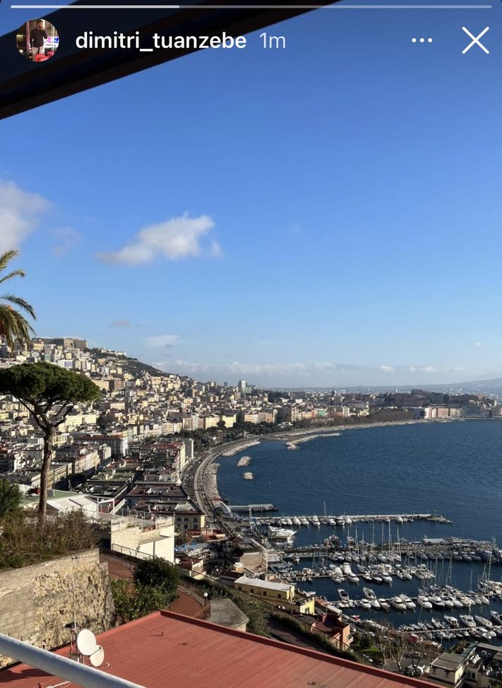 FOTO Tuanzebe, l’agente è a Napoli: si attendono le visite mediche e l’ufficialità- immagine 3