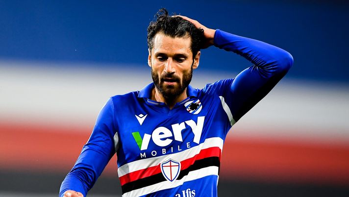 GENOA, ITALY - MAY 22: Antonio Candreva of Sampdoria looks on during the Serie A match between UC Sampdoria and Parma Calcio at Stadio Luigi Ferraris on May 22, 2021 in Genoa, Italy. (Photo by Getty Images) 