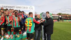 La Ternana promossa in B, la premiazione allo stadio Liberati