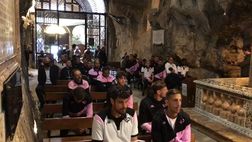 VIDEO Palermo, la squadra rosanero prega al santuario di Santa Rosalia