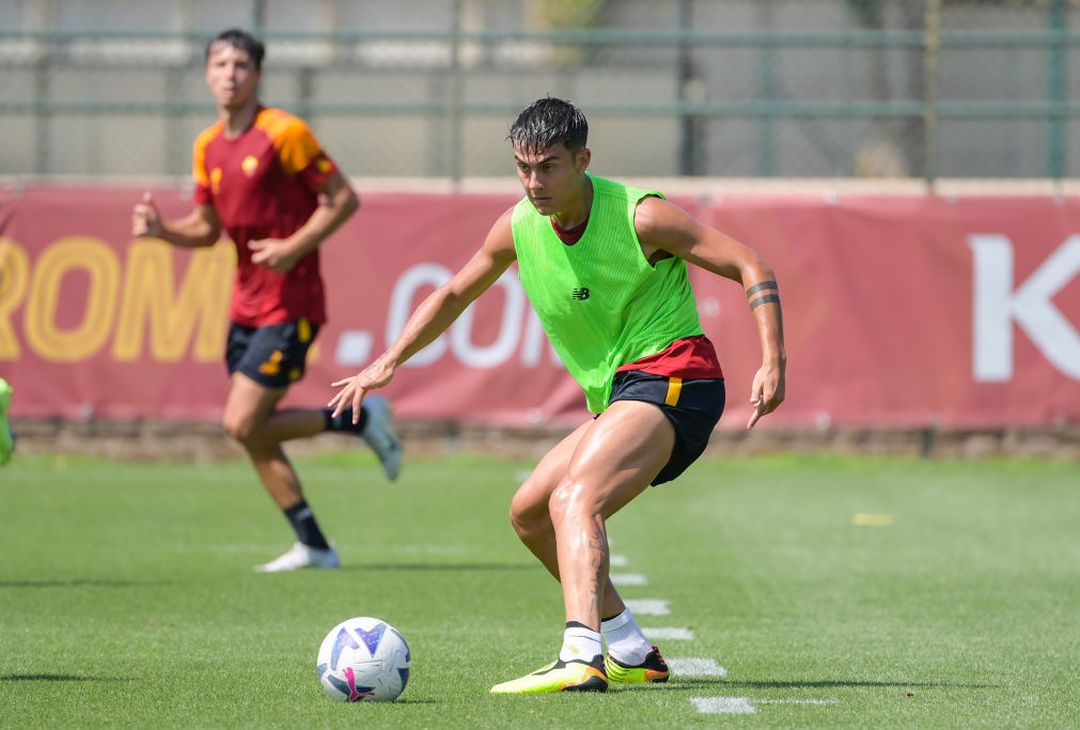 Seduta mattutina per la Roma a Trigoria – FOTO GALLERY - immagine 17