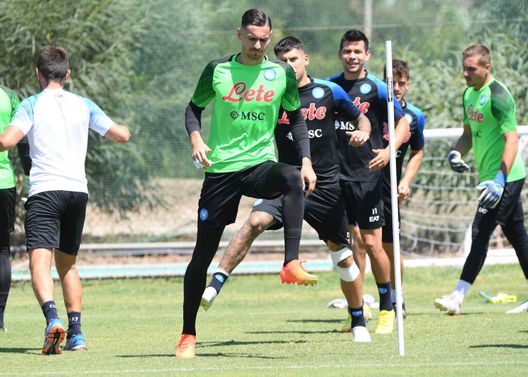 Seduta mattutina per il Napoli in vista del Verona: personalizzato per Fabian- immagine 2
