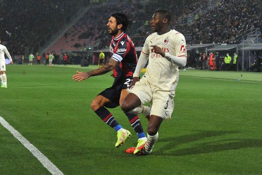 (Photo by Mario Carlini / Iguana Press/Getty Images) Un Milan a due facce espugna Bologna e resta da solo in vetta per una notte- immagine 3