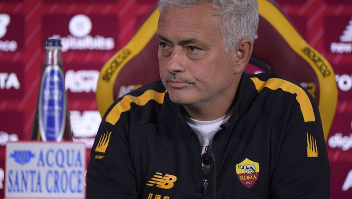 Roma, domani alle 18:30 la conferenza stampa di Mourinho e Zalewski - immagine 1
