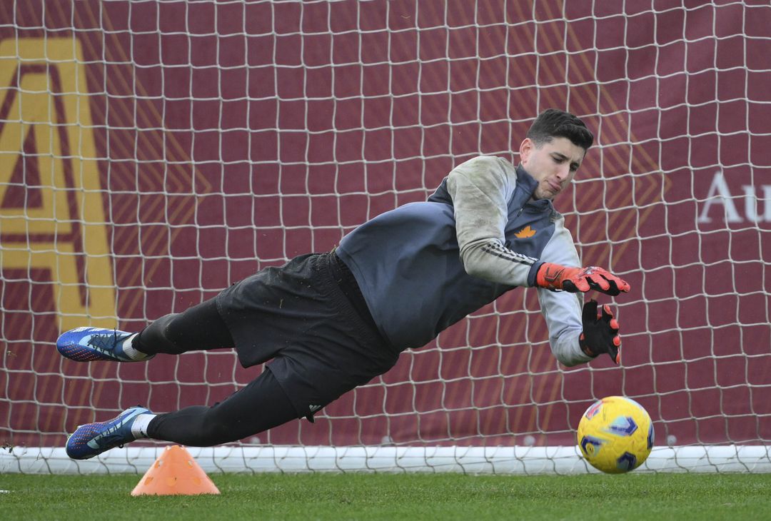 Roma, a Trigoria il primo allenamento del 2024: c’è Kumbulla  – FOTOGALLERY - immagine 31