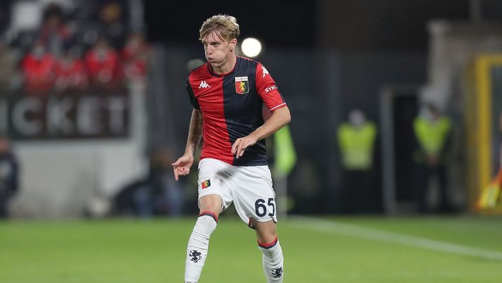 LA SPEZIA, ITALY - OCTOBER 26: Nicolo' Rovella of Genoa CFC in action during the Serie A match between Spezia Calcio and Genoa CFC at Stadio Alberto Picco on October 26, 2021 in La Spezia, Italy. (Photo by Gabriele Maltinti/Getty Images) Genoa, Stefano Eranio: “Puntare su Blessin e Rovella per la salvezza” - immagine 1
