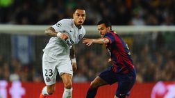 Van der Wiel, addio al PSG dopo una lite con Ibra 10 giorni fa. L’Inter ora…
