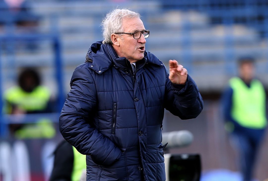  Delneri: chiede di sgarrare, ma l'Udinese fatica 