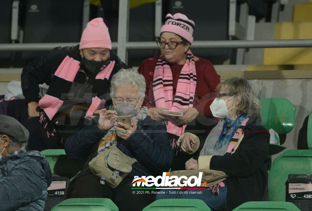 FOTO, i tifosi allo stadio per Palermo – Virtus Villafranca 1-0 (Gallery) - immagine 35