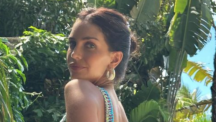 Zaira Nara, scatti pazzeschi in bikini. La sorella di Wanda stupisce col lato B sexy - immagine 1