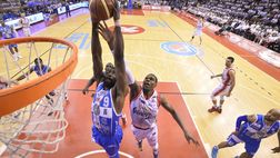 Basket: Reggio si porta sul 3-2 su Sassari