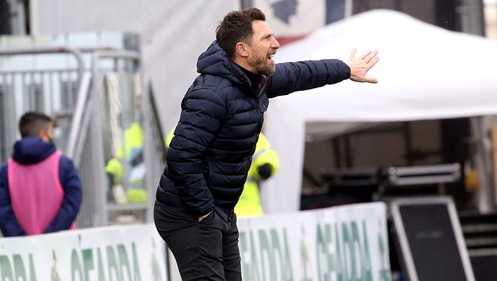 CAGLIARI, ITALY - JANUARY 31: Cagliari's coach Eusebio di Francesco reacts during the Serie A match between Cagliari Calcio and US Sassuolo at Sardegna Arena on January 31, 2021 in Cagliari, Italy. (Photo by Enrico Locci/Getty Images) CAGLIARI, ITALY - JANUARY 31: Cagliari's coach Eusebio di Francesco reacts during the Serie A match between Cagliari Calcio and US Sassuolo at Sardegna Arena on January 31, 2021 in Cagliari, Italy. (Photo by Enrico Locci/Getty Images)