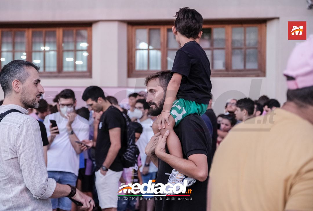 FOTO RITIRO PALERMO, Brunori e l’incontro con i tifosi al Barbera (Gallery) - immagine 13
