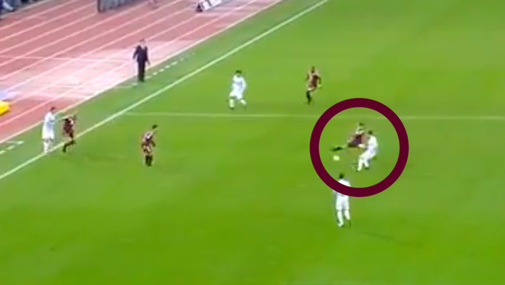 Il gol del raddoppio di Rincon nasce dallo stesso centrocampista venezuelano, che recupera palla in mediana e dà il la all'azione personale 