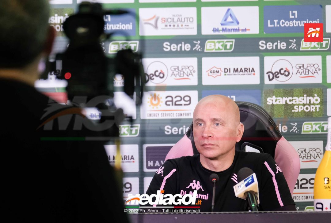 FOTO PALERMO, verso il Südtirol: Eugenio Corini in conferenza stampa (GALLERY) - immagine 32